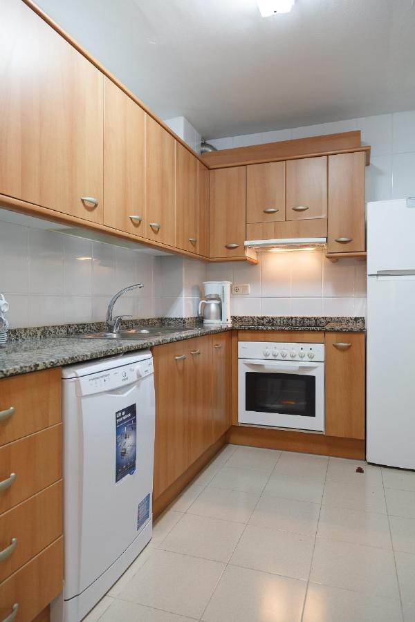 Uhc Arinsal Family Complex Apartamento Salou Quarto foto
